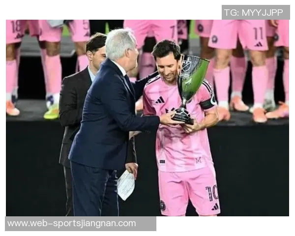 梅西与穆勒交锋历史揭晓谁能在争冠路上笑到最后